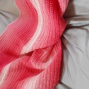Pink ombre baby blanket